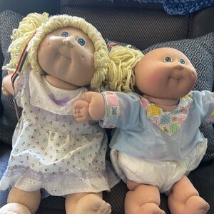 Plush Cabbage Patch Dolls - Vintage - Selling as set